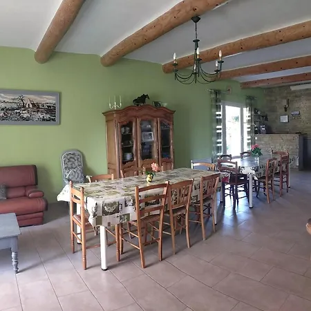 Bed & Breakfast La Sarriette - D'hotes Et D'etape A