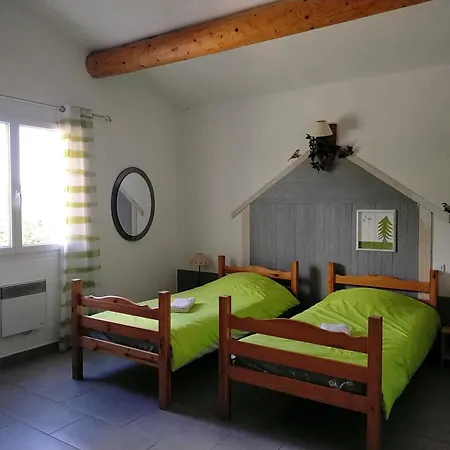 La Sarriette - D'hotes Et D'etape A Bed & Breakfast Eygalieres (Bouches-du-Rhone)